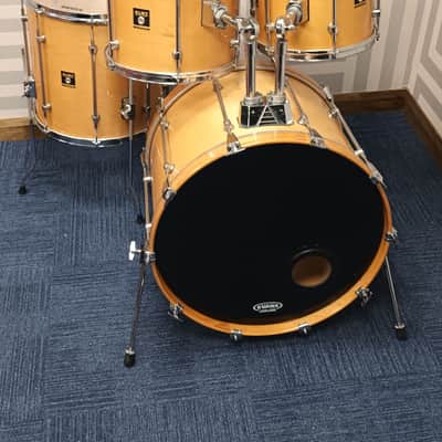 Mapex 1990s Saturn Series Shell Pack in Natural Maple – 22″,12″,13″ & 16″x Saturn image 3