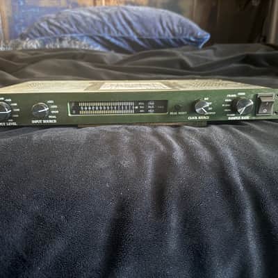 Burl B2 Bomber DAC 2-Channel D/A Converter 2010s - Green image 1
