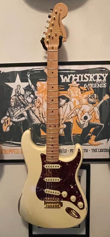Fender Stratocaster American John Mayer and Lindy Fralin pickups USA Nitrocellulose