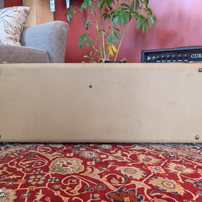 Vintage 1963 Fender Jazzmaster / Jaguar Hardshell Case – White Tolex with Black Trim – Good Condition, Used image 3