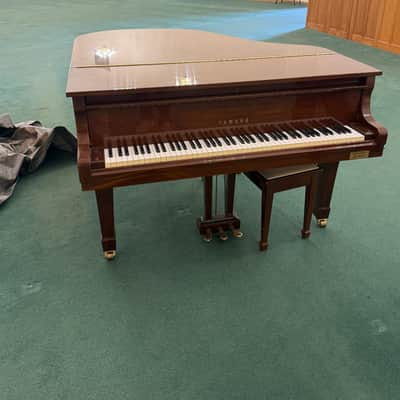 Yamaha G1 Piano 1970s possibly image 2