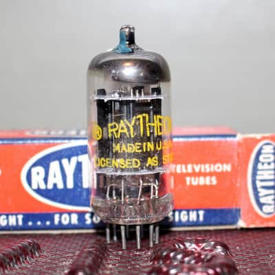 RAYTHEON 12AU7 ECC82 TIGHT BALANCE BLACK PLATE HALO GETR NOS+ NIB MINTY VINTAGE 1960'S image 1