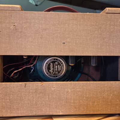 Gibson GA-9 1950s Champ image 4