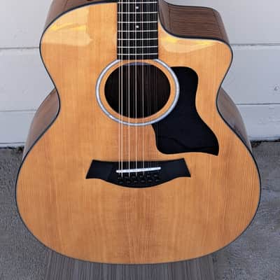TAYLOR 254CE PLUS 12 STRING ACOUSTIC/ELECTRIC GUITAR W/TAYLOR DELUXE GIG BAG (USED) - 2024 image 2