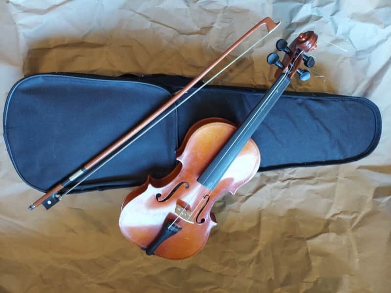 Masakichi Suzuki model 9044 size 1/4 violin, Japan, Vintage, with