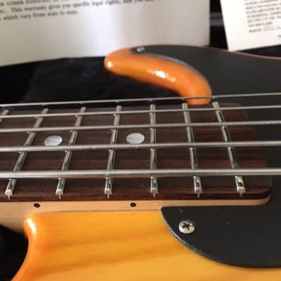 G&L L5000 1997 Honeyburst image 10