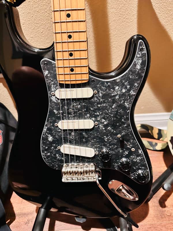 2000 Fender | Stratocaster | Black Gloss | Lace Sensors | Hard Case | Japan 🇯🇵 image 1