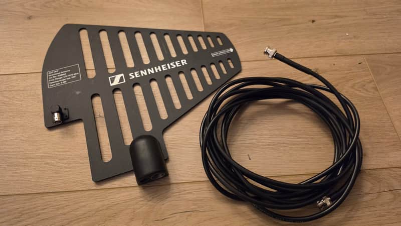 Sennheiser IEM Antenna ADP UHF (470 - 1075 MHZ) image 1