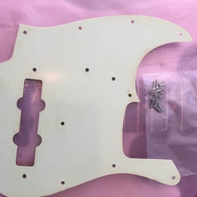 Fender 1962 Jazz Bass Pickguard with original screws AMAZING Collector condition image 9