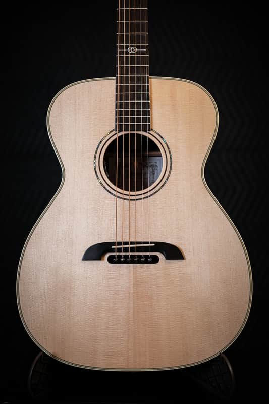 2024 Alvarez Yairi FYM70 e with Baggs HiFi pickup MINT JAPAN BEAUTY