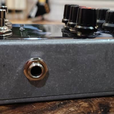 NEW! Hunter Pedals Dead Air Clone Bow Echo Lo-Fi Fuzz Oscillator 2025 Canada image 5