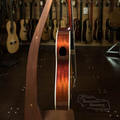 Eastman Vignola Signature Model FV680CE-SB image 3