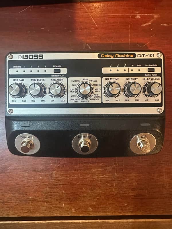 Boss DM-101 Delay Machine
