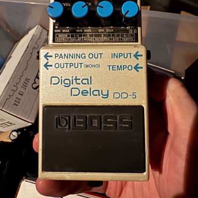 Boss DD-5 Digital Delay | Reverb
