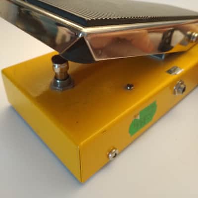 George Dennis GDW Original Wah-Wah 1992 Yellow image 1