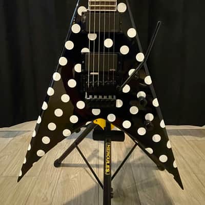 Jackson Pro Series Phil Demmel Signature KV King V 2025 - Polka Dot image 3