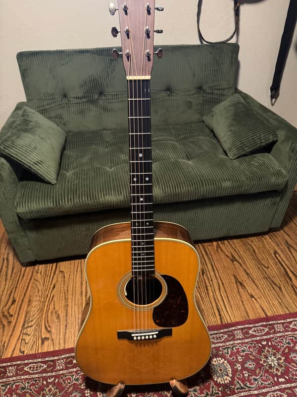 Martin Standard Series D-28