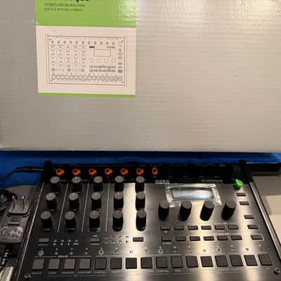 Korg Drumlogue Hybrid Drum Machine 2022 - Present - Black image 6
