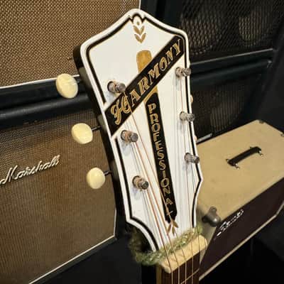 Harmony H1252 Professional Acoustic Guitar 1940s - Sunburst image 5