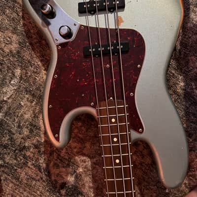 Fender 60th Anniversary Road Worn '60s Jazz Bass 2020 - Firemist Silver image 2