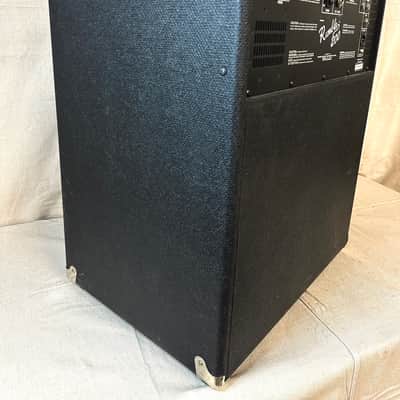 Fender Rumble 200 V3 200-Watt 1x15" Bass Combo 2015 - Present - Black image 5