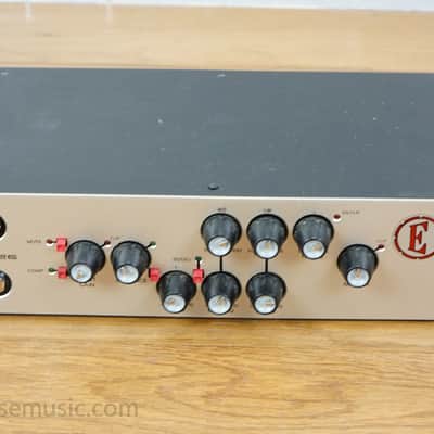 Eden TN226-U Terra Nova Series 225W Lightweight Bass Head with Semi-Parametric EQ image 1