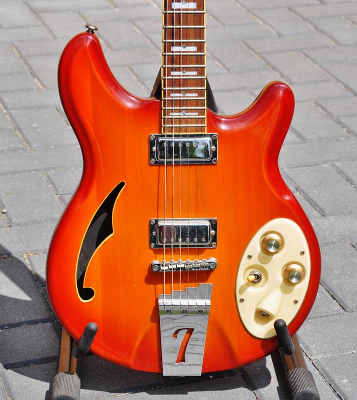 Italia Rimini 6 2022 - Cherry Sunburst image 1