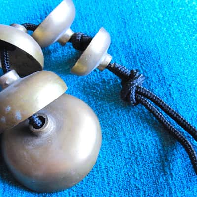 Large Bells - Vintage image 3