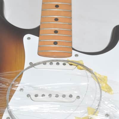 FERNANDES FST-60 BS Electric Guitar Ref No 7549 image 5