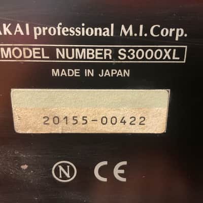 Akai S3000XL Sampler with 8 outputs IB208P - cleaned and refreshed image 10