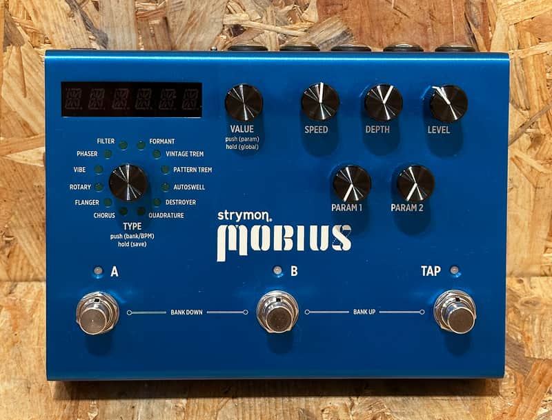 Strymon Mobius