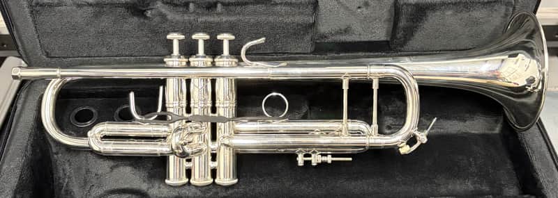 Bach Stradivarius Trumpet Model 37G, Silver Finish, Gold Brass Bell image 1