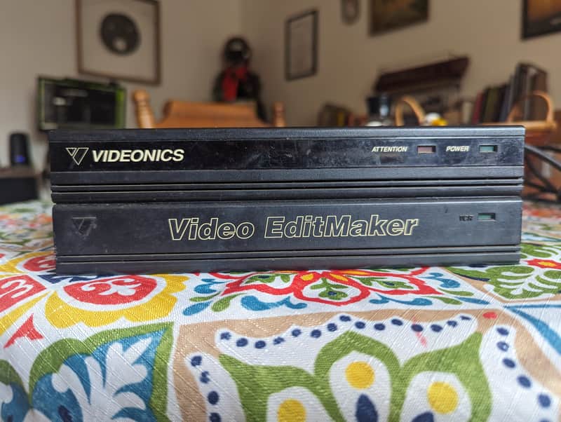 Videonics Editmaker EM-1 1992 with Manual and Remote image 1