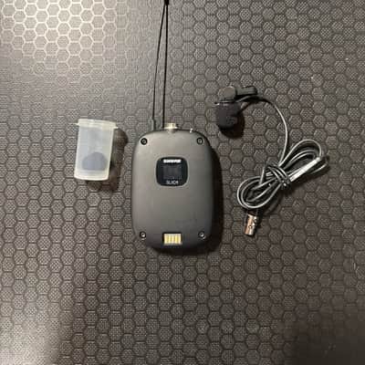 Shure SLXD1 Digital Bodypack Transmitter w/ WL185 Cardioid Lavalier Mic image 2