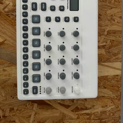 Elektron Model:Samples Groovebox