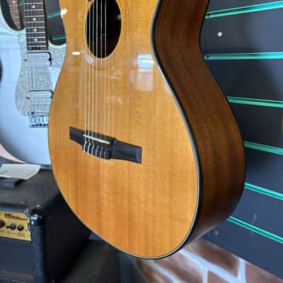 Taylor NS-32ce Gloss Natural 2002 Classical Electro-Acoustic Guitar image 6