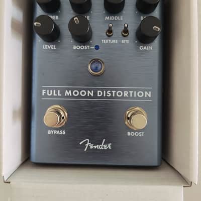 Fender Full Moon Distortion 2018 - Present - Blue image 1