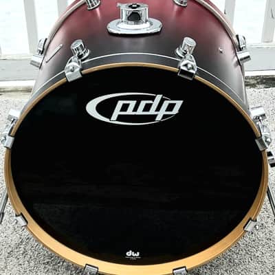 PDP BIRCH FS BASS DRUM Satin Black Cherry FADE image 1