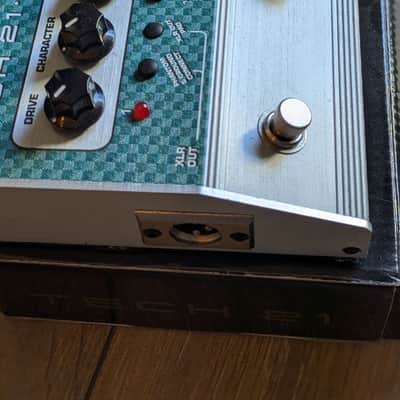 Tech 21 VT Bass Deluxe 2010s - Brushed Aluminum image 2