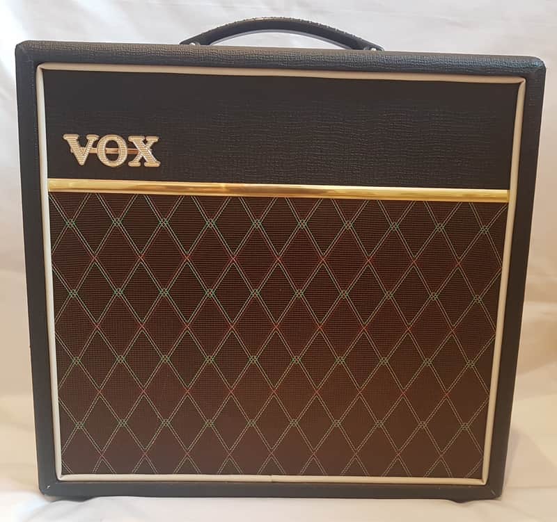 Vox V9168R Pathfinder 15R Amplifier image 1