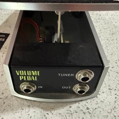 Ernie Ball VPJR 250K Volume Pedal Junior 6180 w/ Tuner Output – Silver image 6