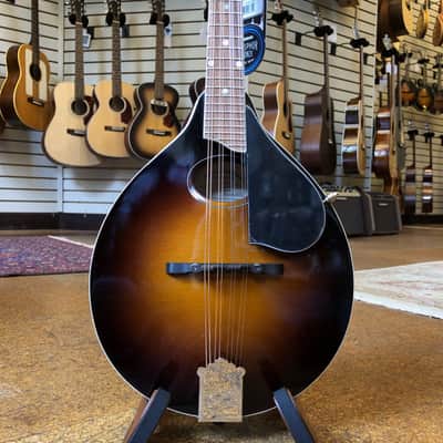 Kentucky KM-270 Deluxe Oval Hole A-Style Spruce/Maple Mandolin Sunburst w/Padded Gig Bag image 1