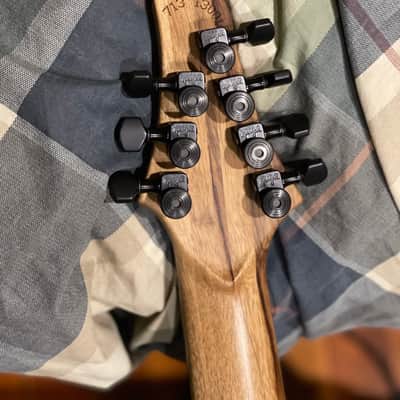 KXK 713 001 7 String image 7