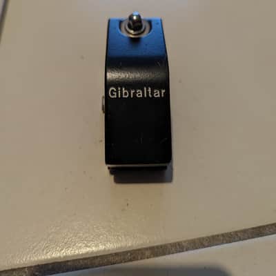 Gibraltar SC-GRSHKML Road Series Hinged Memory Lock 2010s - Black image 1