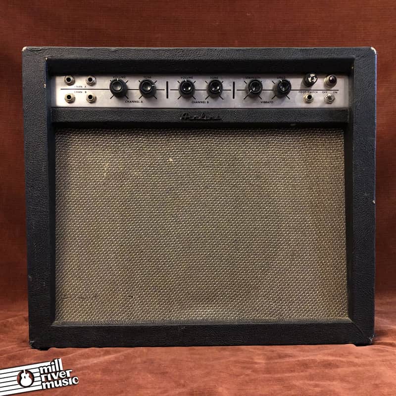 Airline Montgomery Ward 62-9013A Vintage 15W 1x12" Guitar Tube Combo c. 1960s image 1