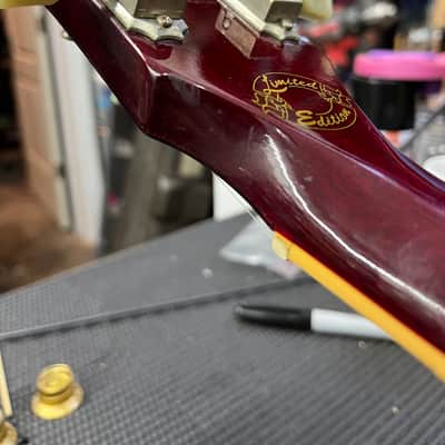 Gibson Les Paul Deluxe 30th Anniversary 2000 - Wine Red image 22
