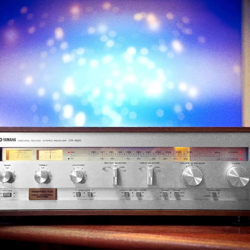 1974 – 1977 Yamaha CR-620 Silver with Wood Case