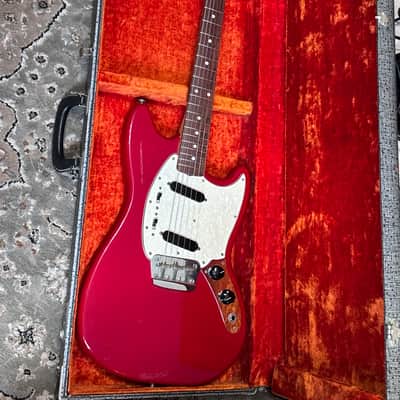 Fender Duo-Sonic with Rosewood Fretboard 1961 - 1964 - Transparent Red image 1