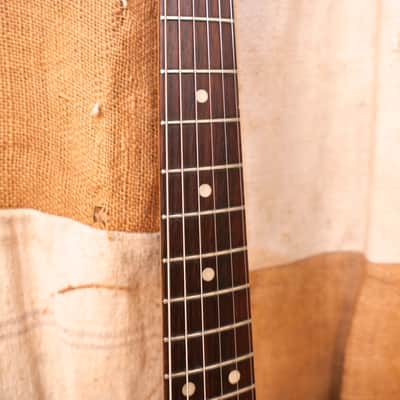 Fender Duo-Sonic 1966 - Red image 4