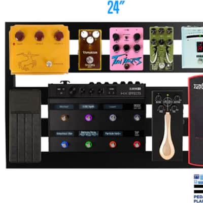 Pedaltrain Classic 3 Pedalboard, 24" x 16" w/ Tour Case, Black image 3